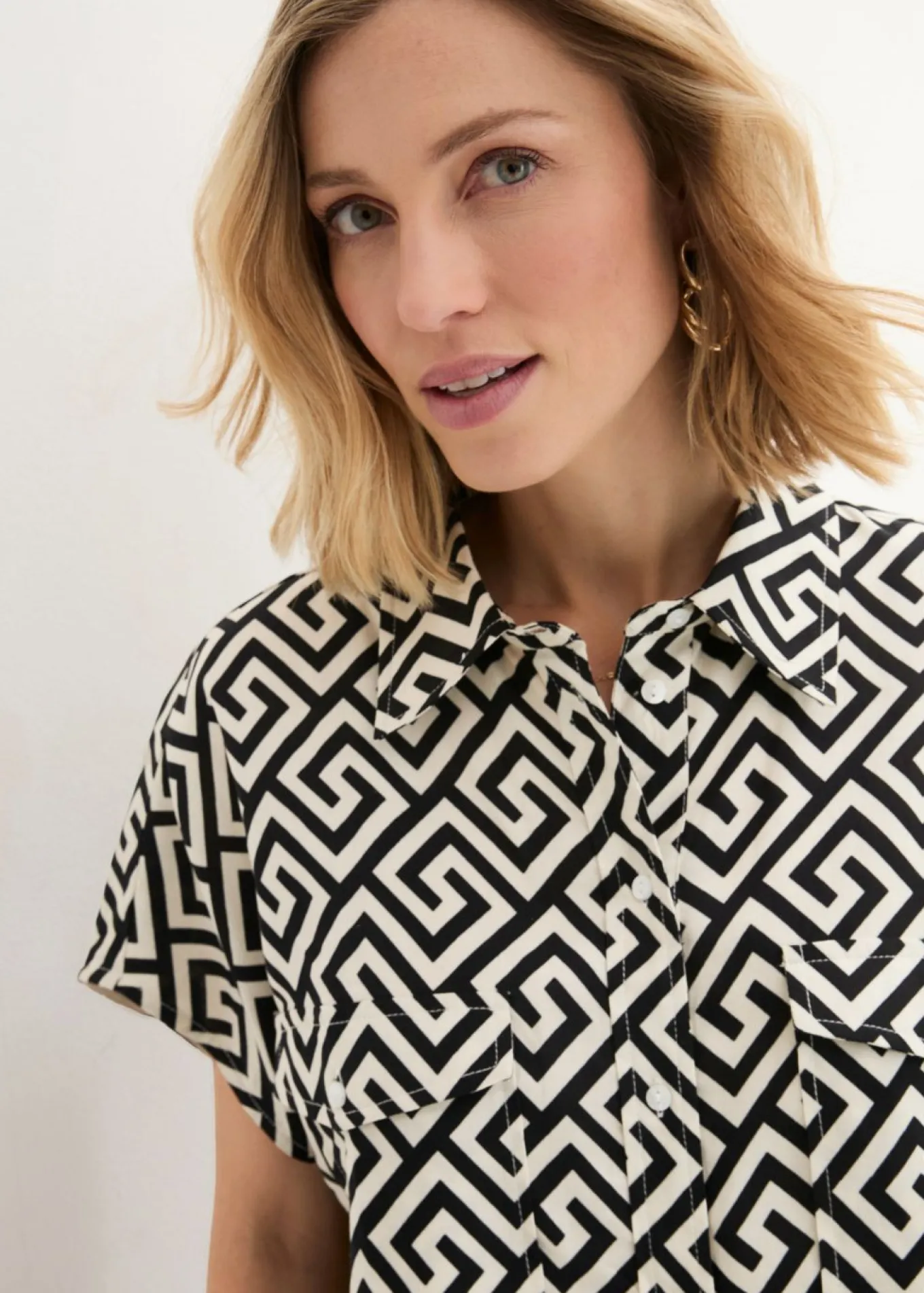 Blusa de viscosa fluida