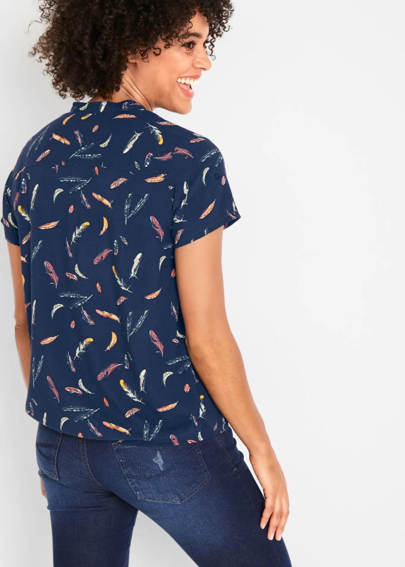 Blusa de viscosa fluida con manga corta