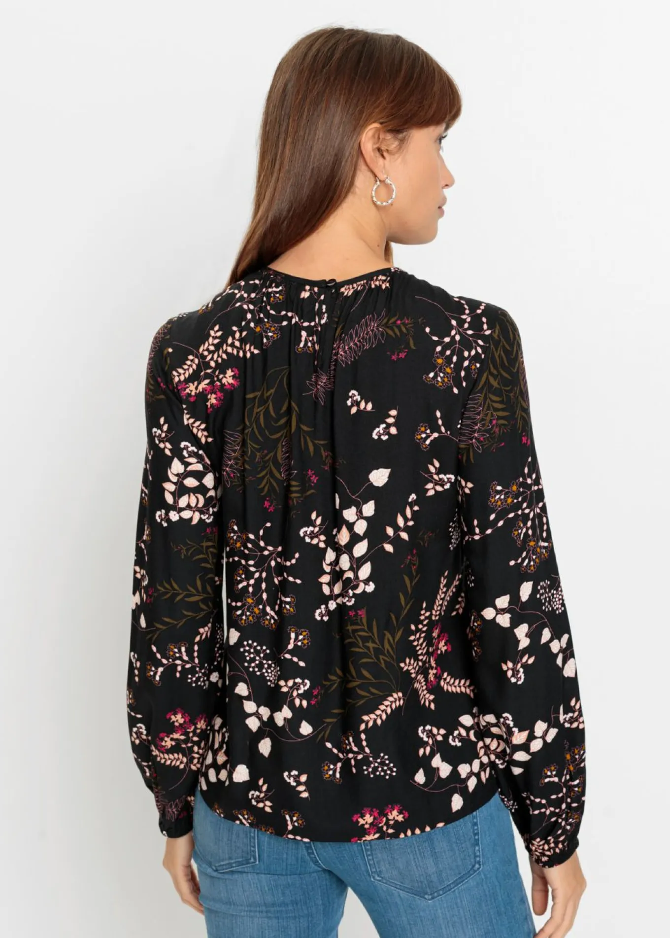 Blusa de viscosa sostenible