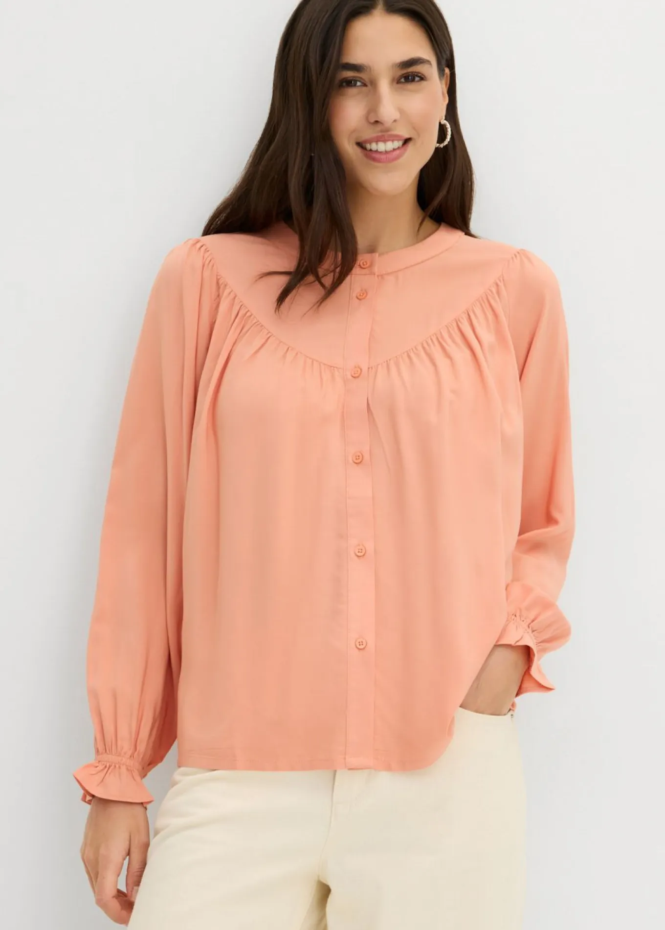 Blusa estilo prairie de viscosa fluida