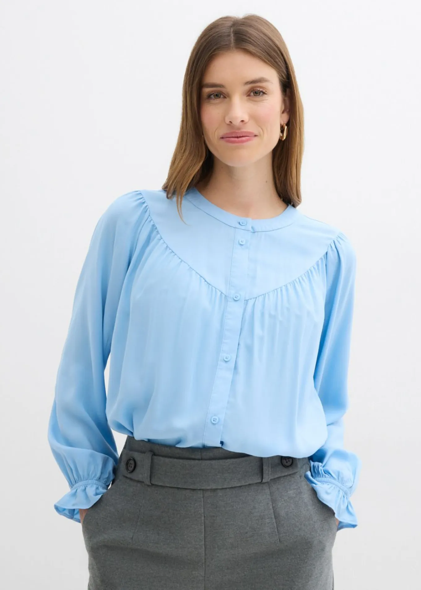 Blusa estilo prairie de viscosa fluida