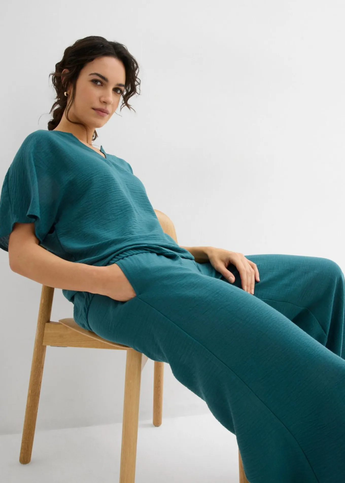Blusa holgada con dobladillo elástico