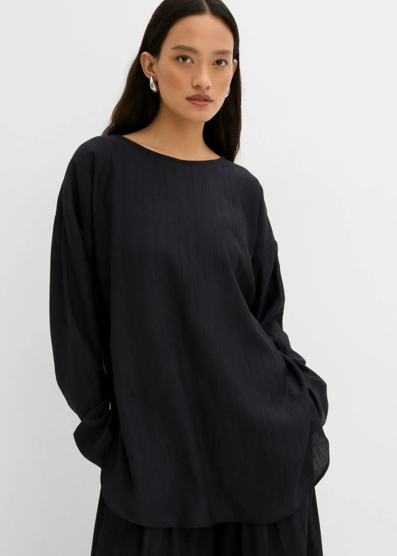Blusa holgada tipo túnica de mezcla de viscosa arrugada con estructura