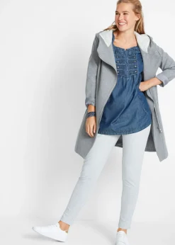 Blusa larga con corte en A