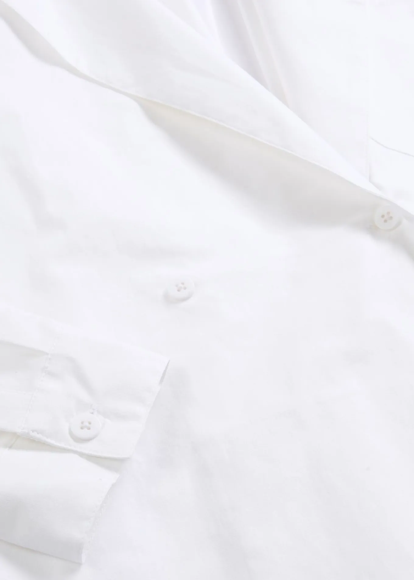 Blusa larga con escote en V