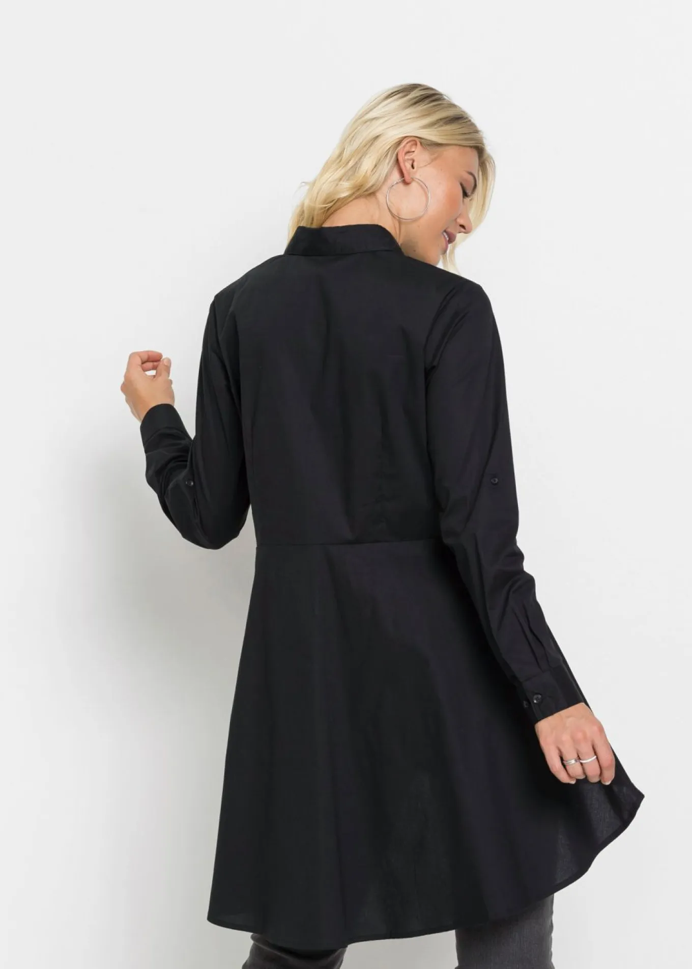 Blusa larga con volante