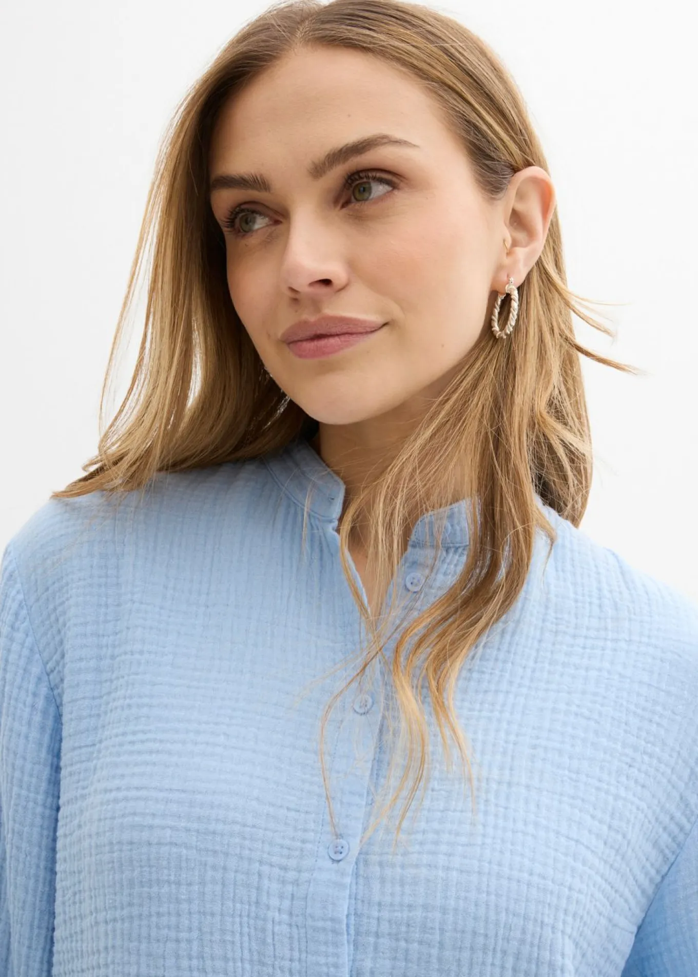 Blusa larga de muselina ligera