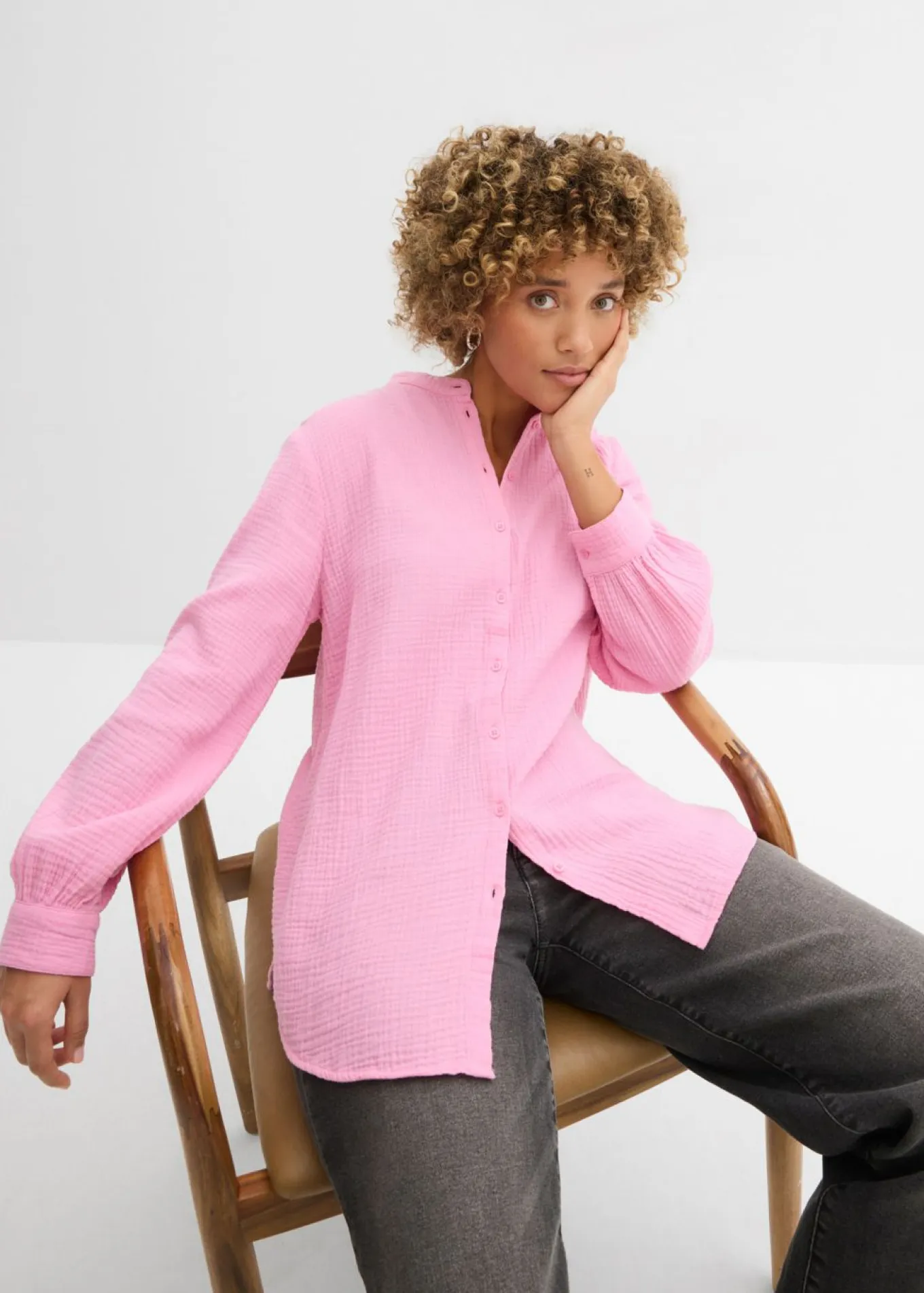 Blusa larga de muselina ligera