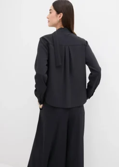 Blusa ligeramente brillante