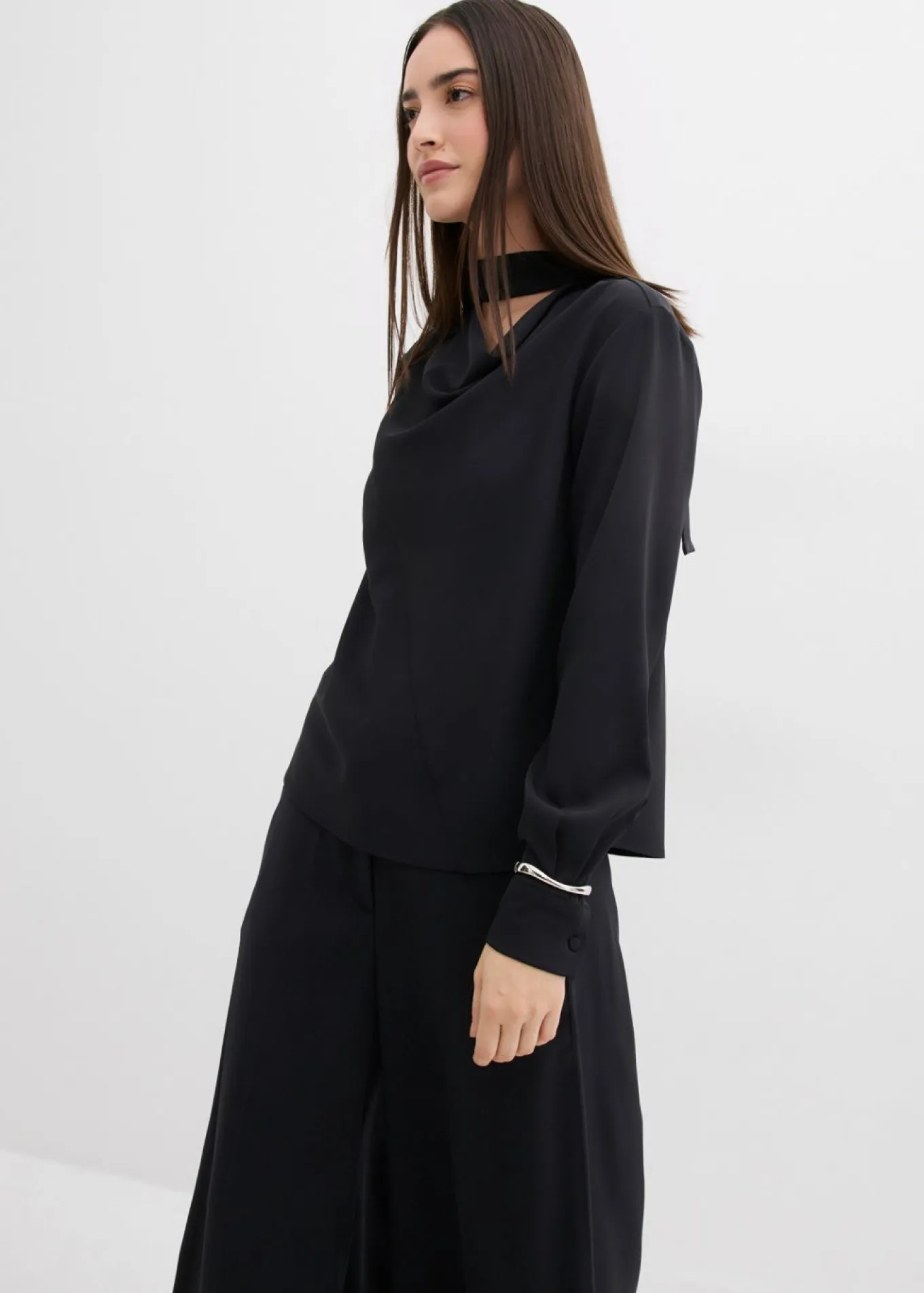 Blusa ligeramente brillante