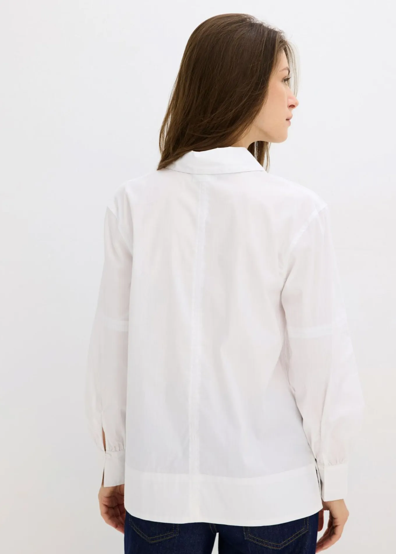 Blusa oversize con mangas voluminosas