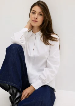 Blusa oversize con mangas voluminosas