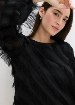 Blusa sin cierre con detalles de flecos