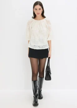 Blusa sin cierre con estampado floral texturizado