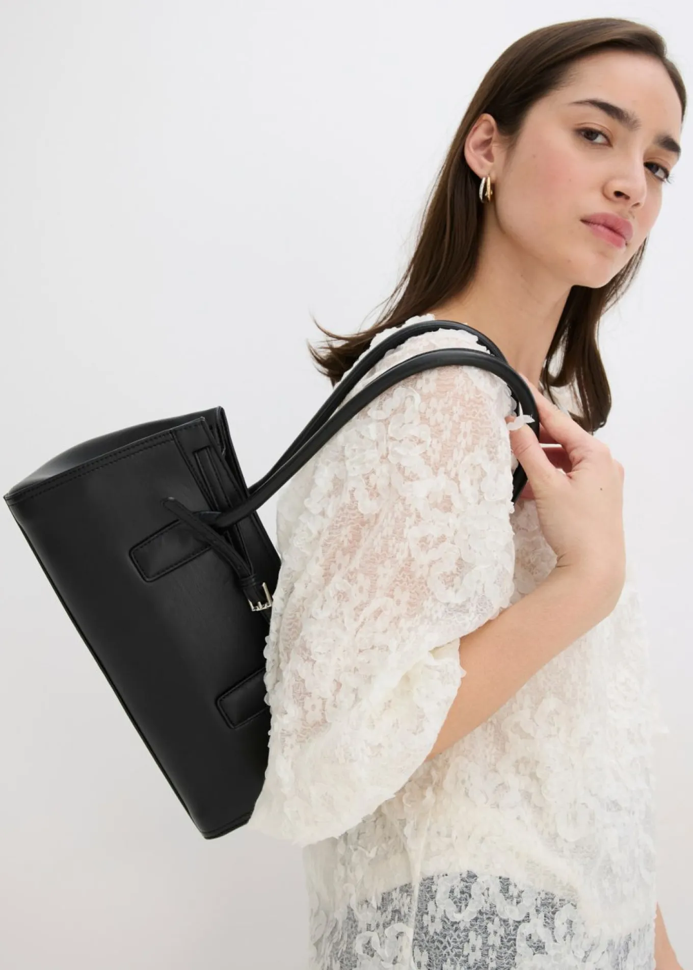 Blusa sin cierre con estampado floral texturizado