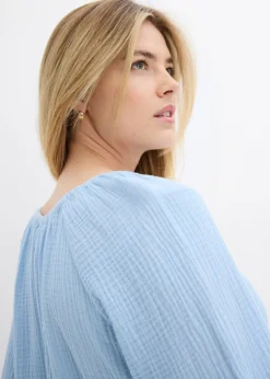Blusa sin cierre de muselina ligera
