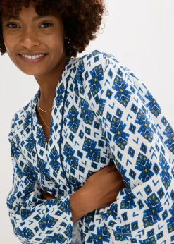 Blusa tipo kimono