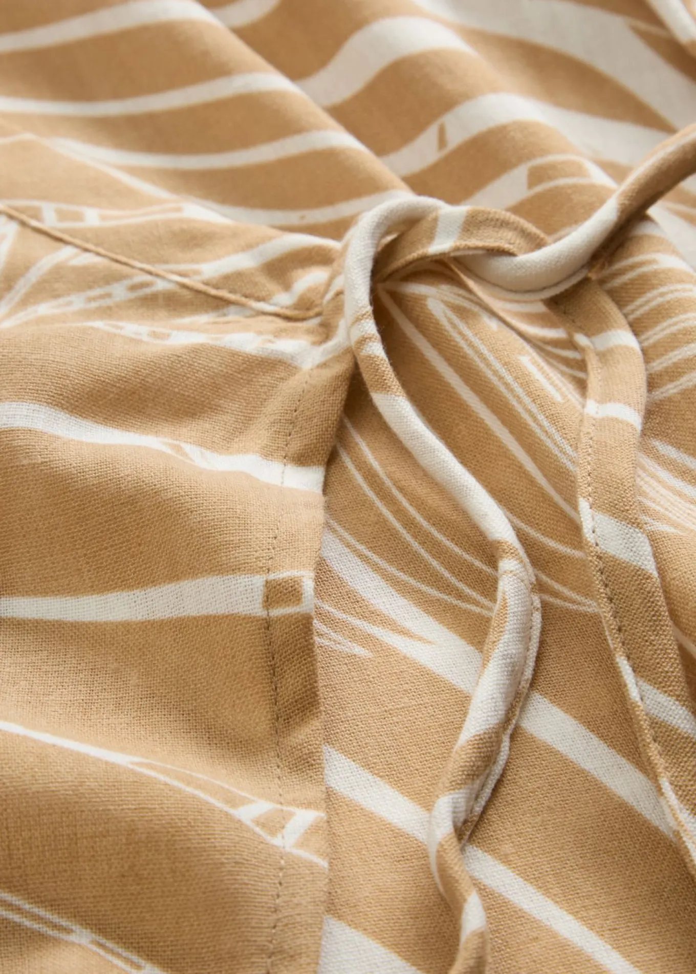 Blusa tipo kimono con aspecto de lino
