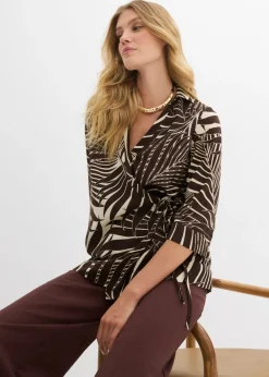 Blusa tipo kimono con aspecto de lino