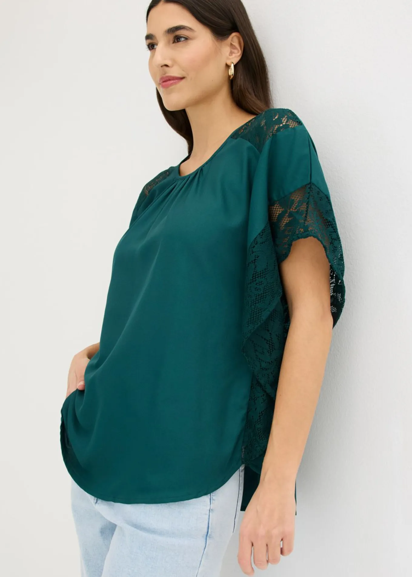 Blusa tipo túnica con aplicaciones