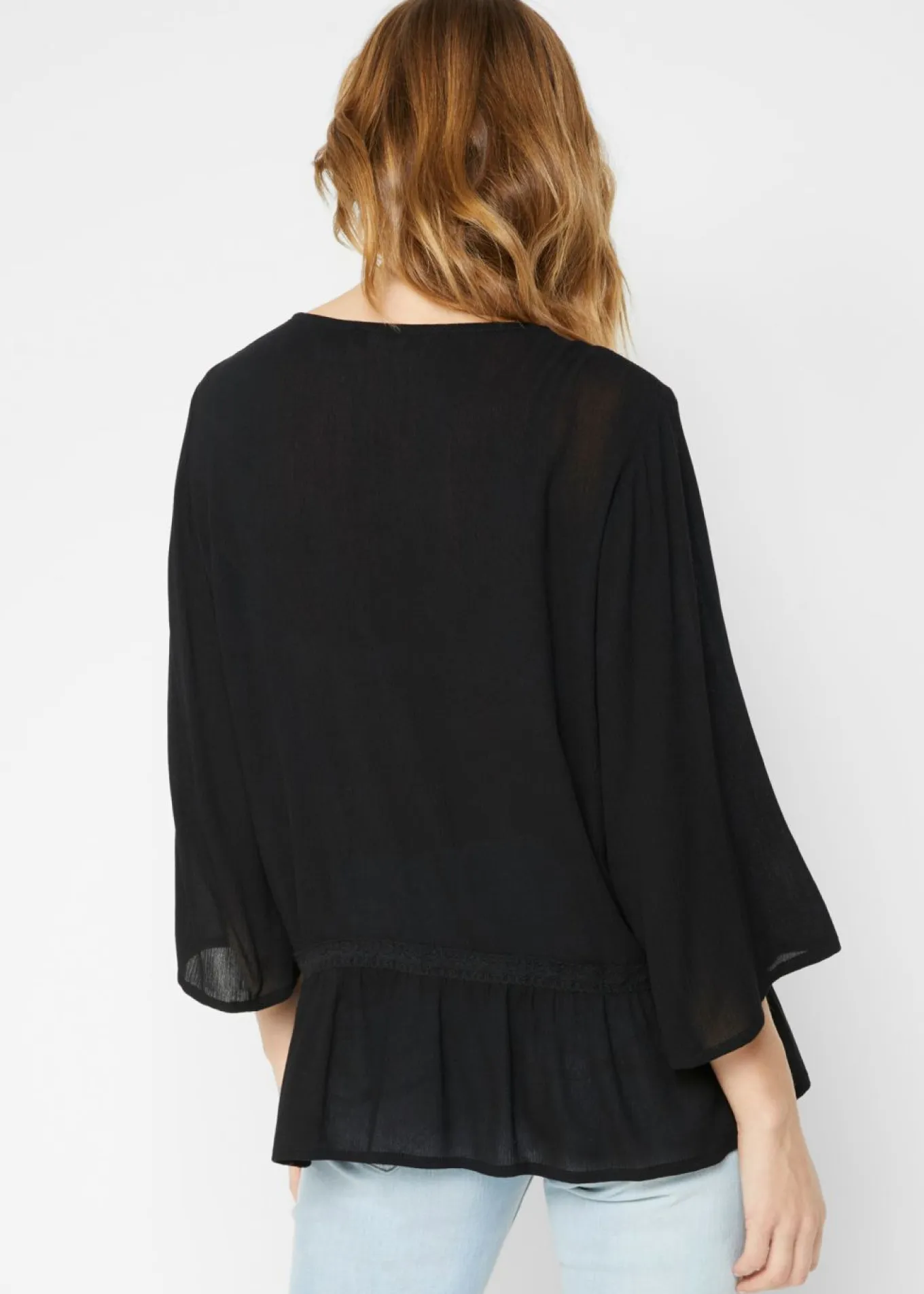 Blusa tipo túnica con escote cuadrado