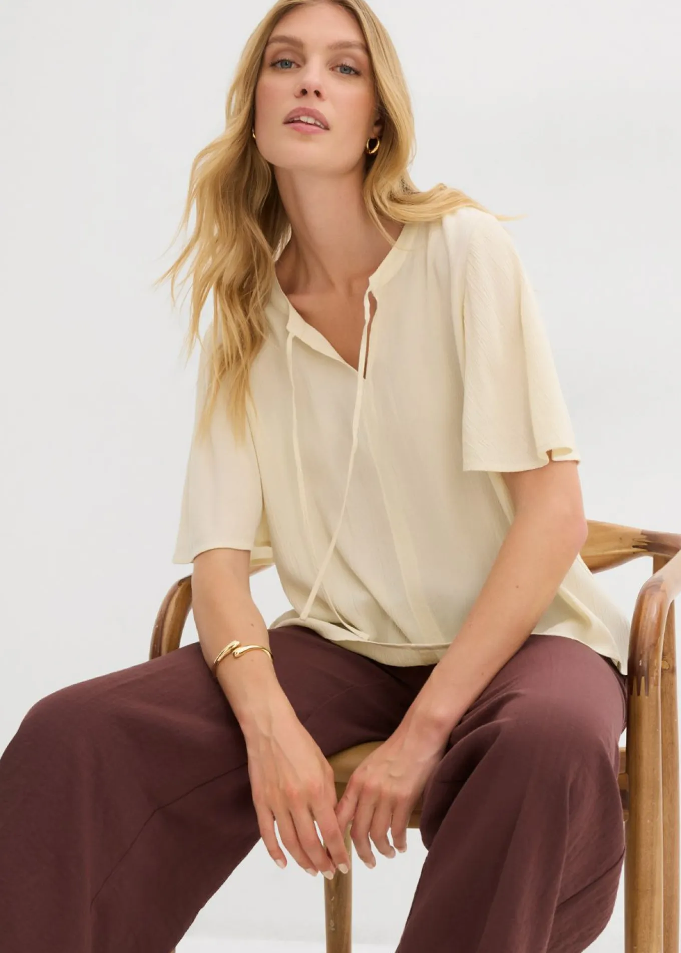 Blusa tipo túnica con mangas de murciélago