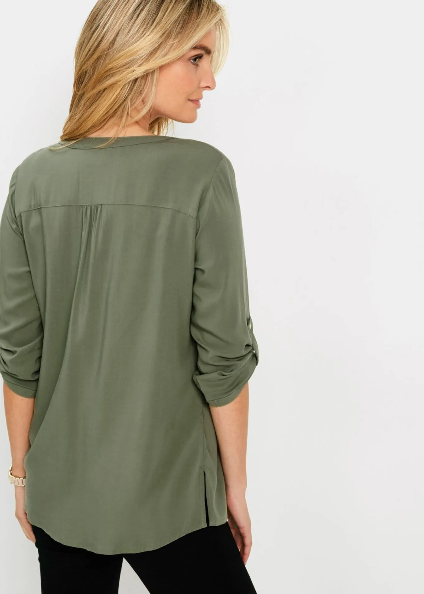 Blusa tipo túnica de viscosa fluida