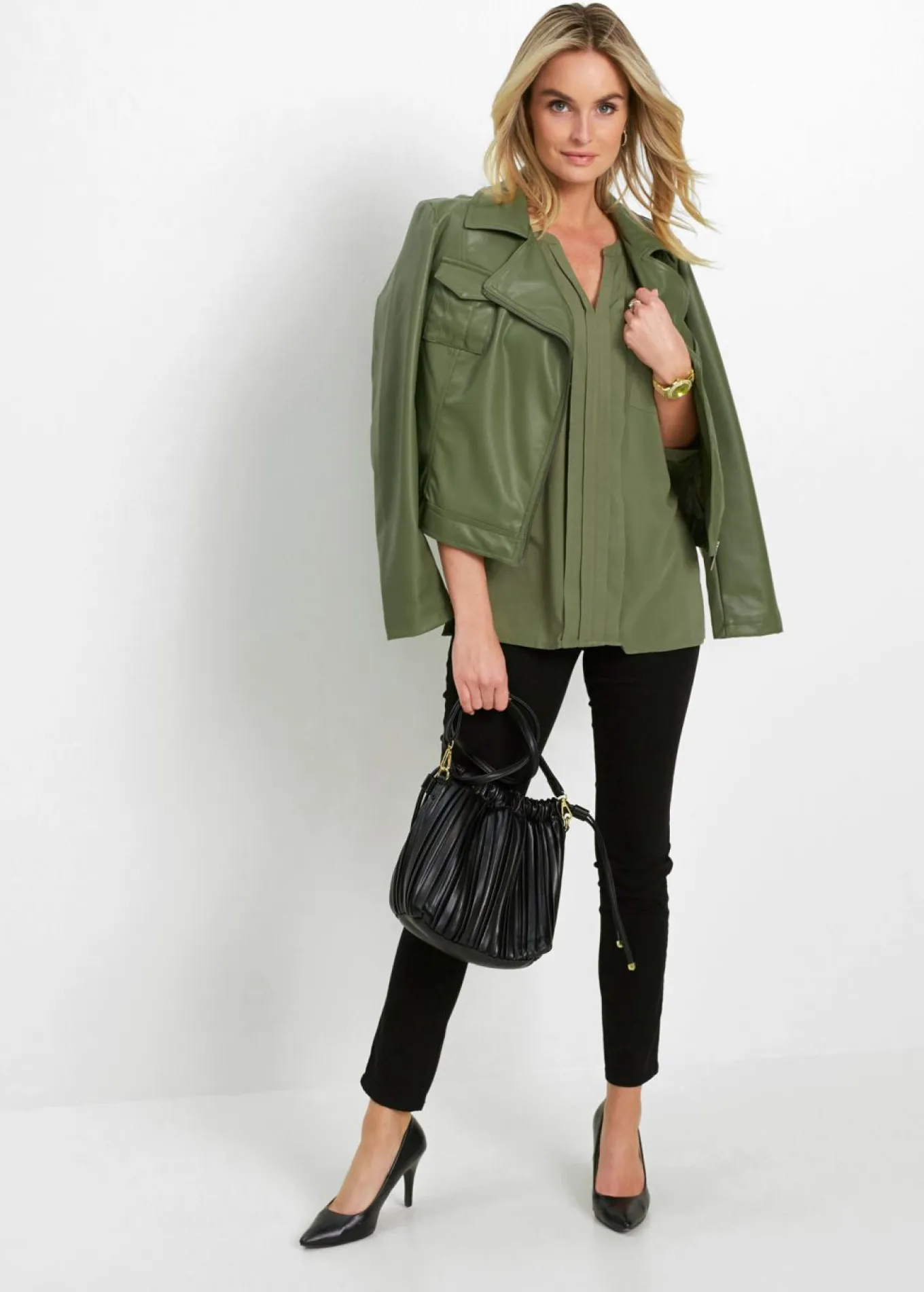 Blusa tipo túnica de viscosa fluida