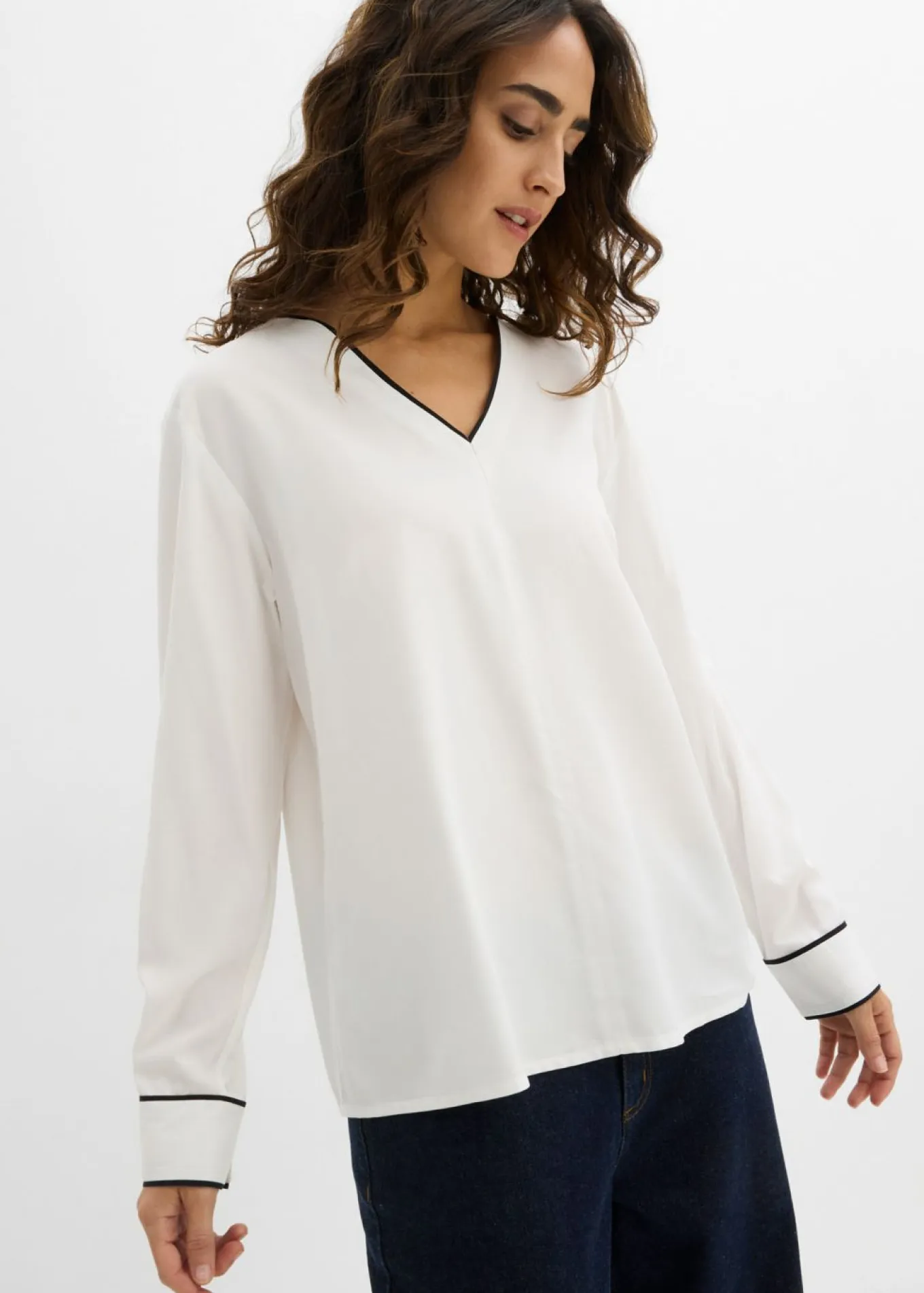 Blusa tipo túnica de viscosa fluida
