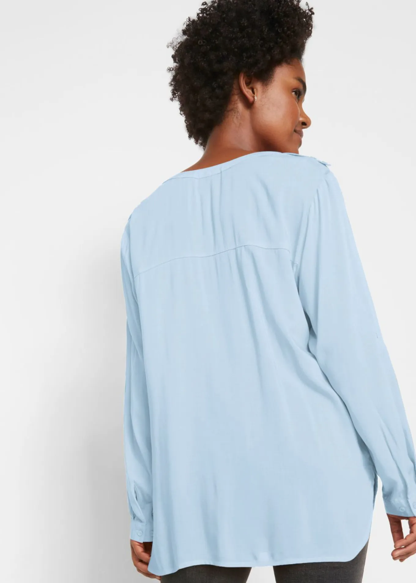 Blusa tipo túnica de viscosa suave