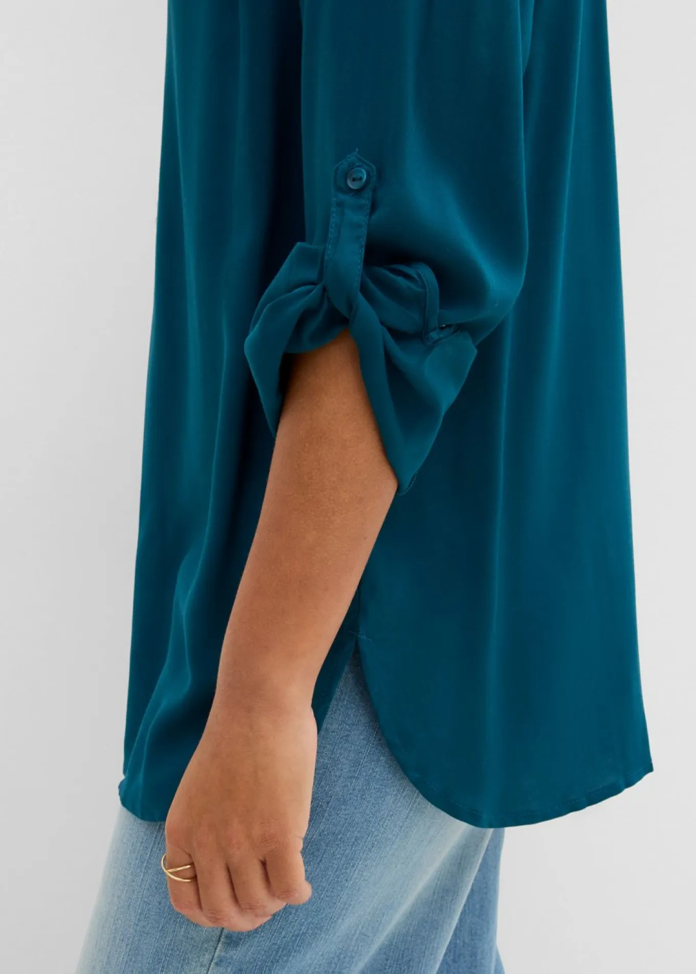 Blusa tipo túnica de viscosa suave