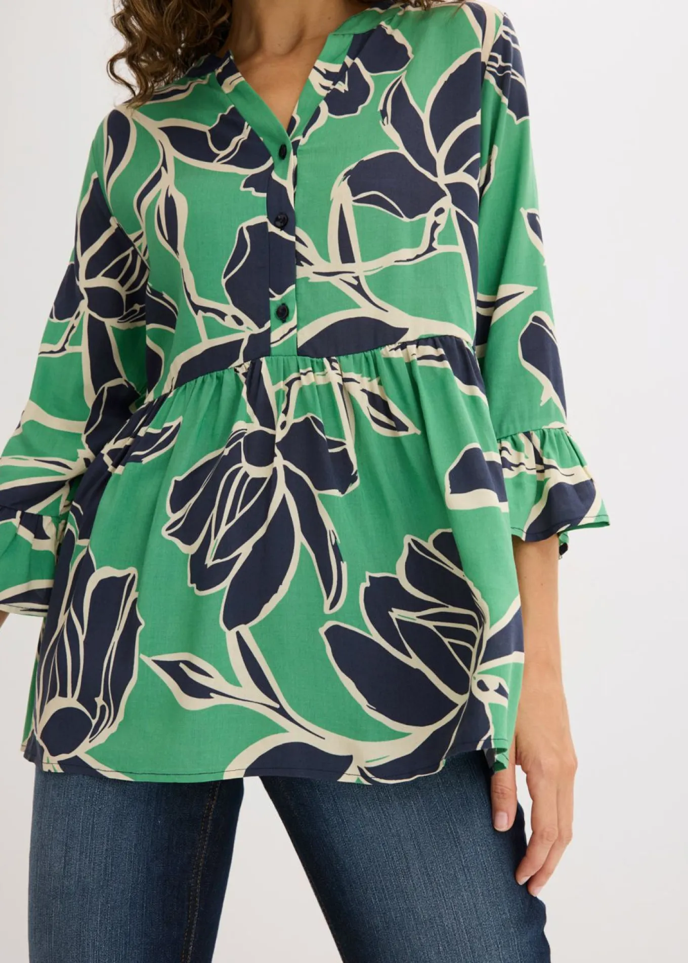 Blusa tipo túnica de viscosa fluida