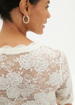Blusa tirolesa de encaje con botones