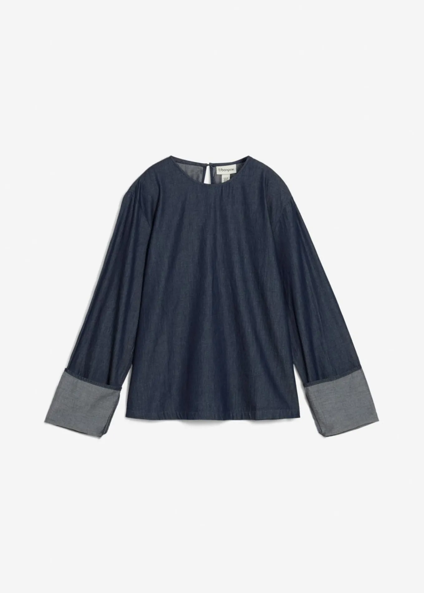 Blusa vaquera con mangas anchas