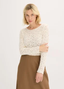 Body de encaje con superficie mullida
