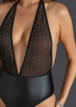 Body de tanga con piedras brillantes