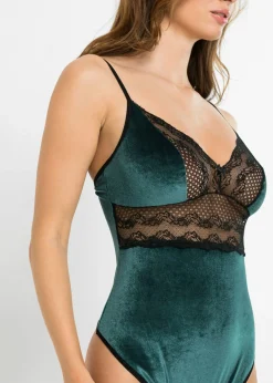 Body de terciopelo con abertura