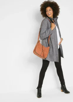 Bolso bandolera con detalle de hebilla decorativa