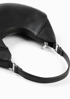 Bolso de mano de forma redondeada