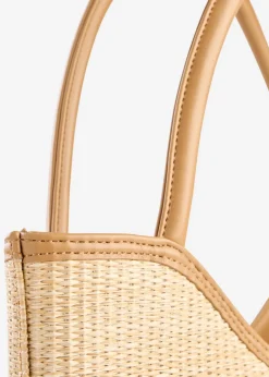 Bolso shopper con aspecto de paja