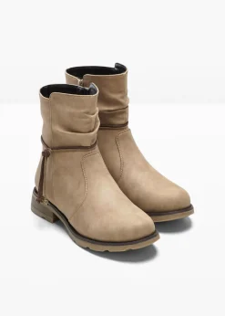 Botas
