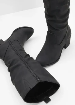 Botas