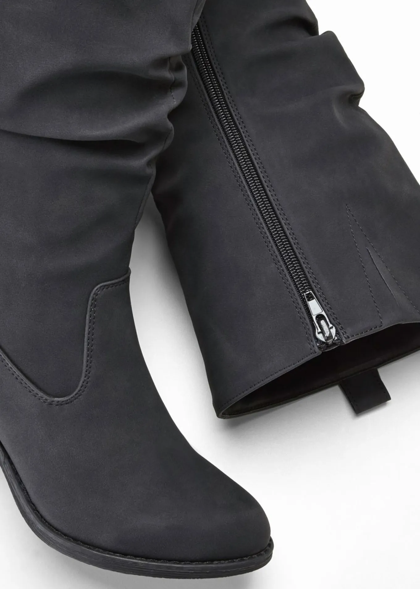 Botas
