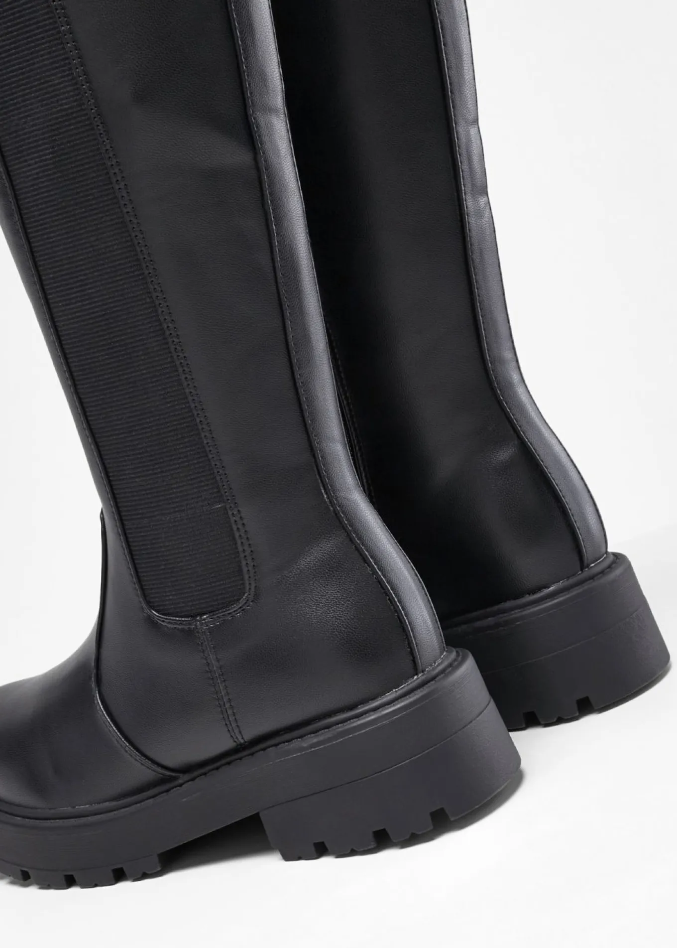 Botas