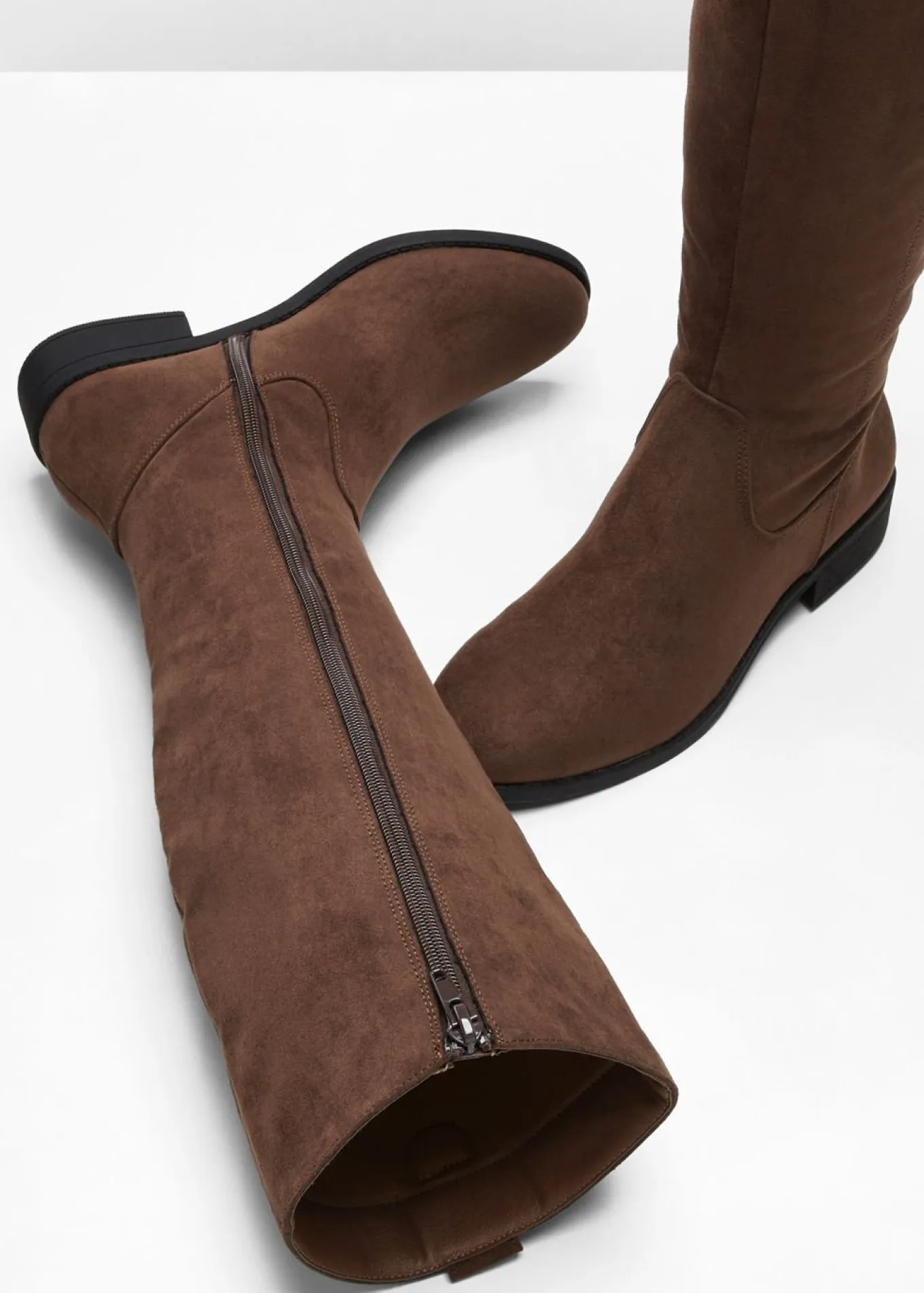 Botas