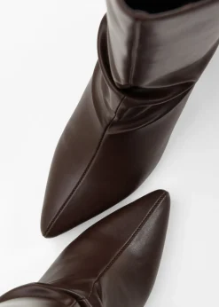 Botas