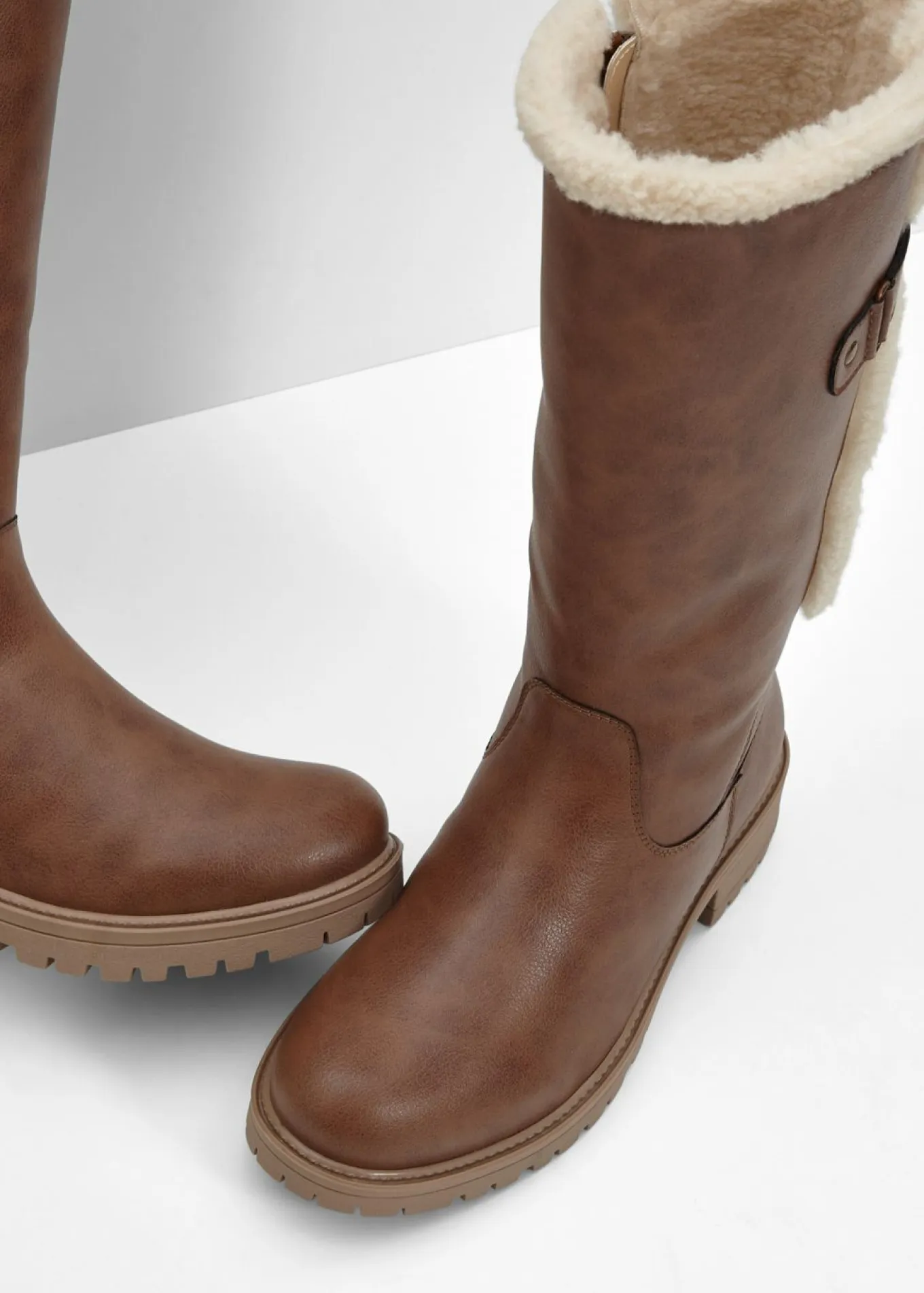 Botas