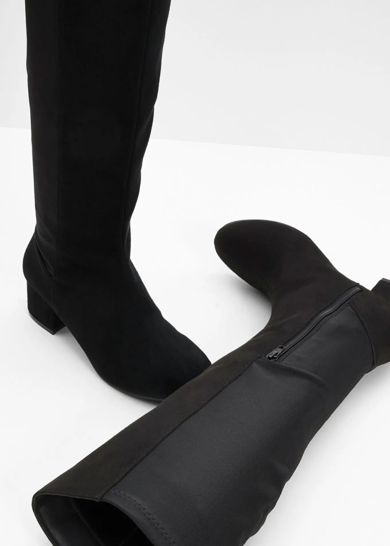 Botas