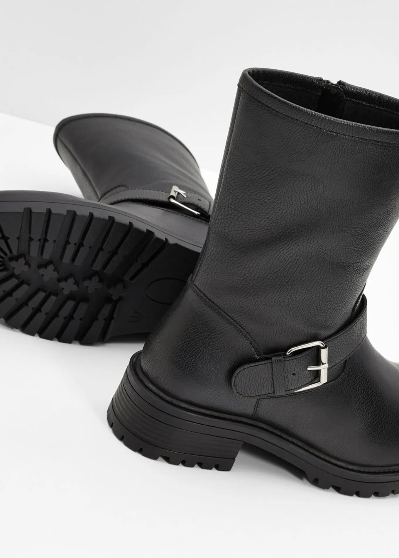 Botas