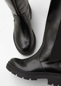 Botas